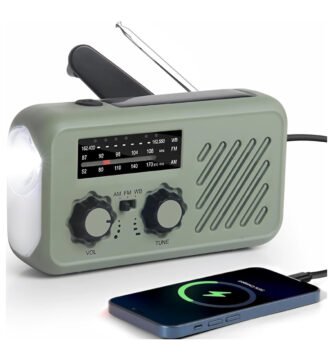 Radio de emergencia portátil con luz LED, antena extensible, dial analógico y carga por manivela, USB y solar.